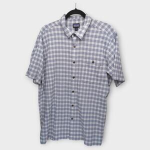 Men Patagonia Blue White Plaid Short Sleeve Button Up 100% Organic Cotton Shirt